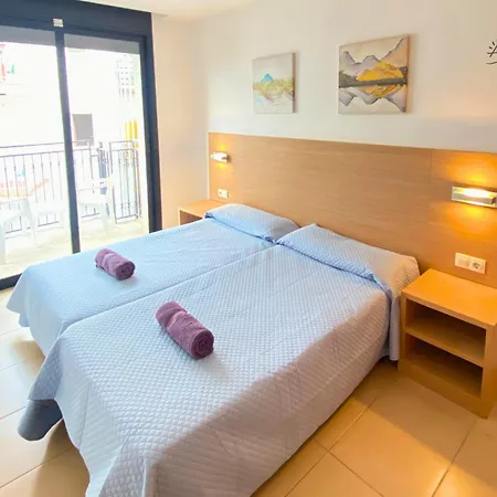 Yasumi - 4p Modern With Parking & Swimming Pool Lloret de Mar
